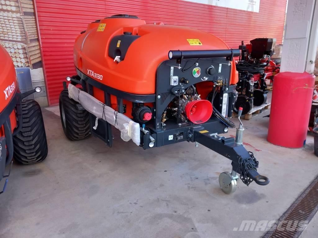 Kubota XTA 3130 견인형 분무기
