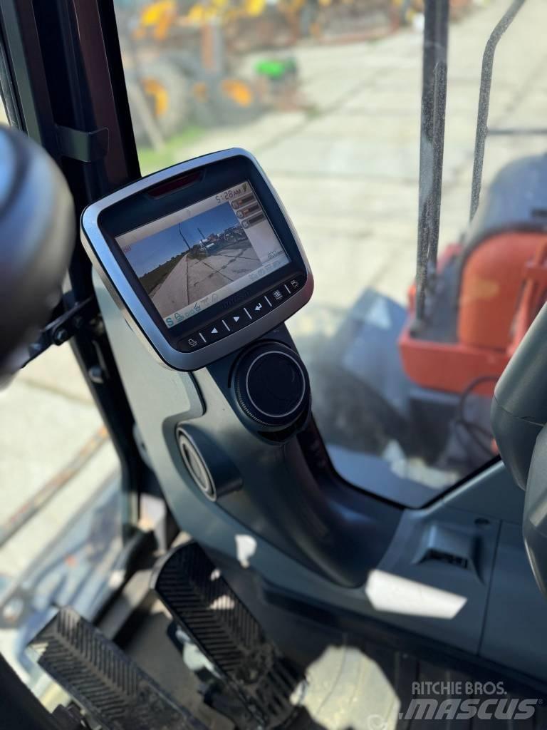 Doosan DX 140 W-3  휠 굴삭기
