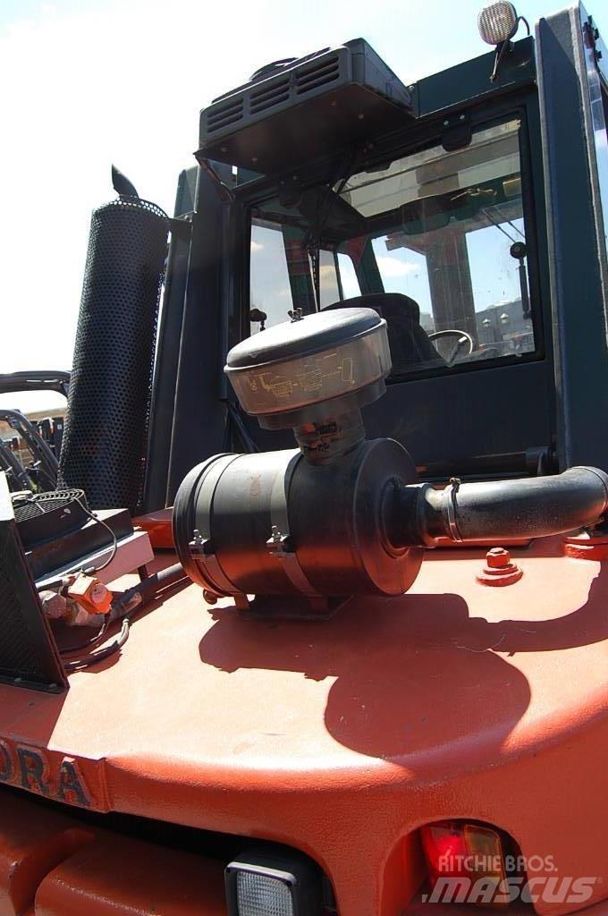 Mora M70 디젤 지게차