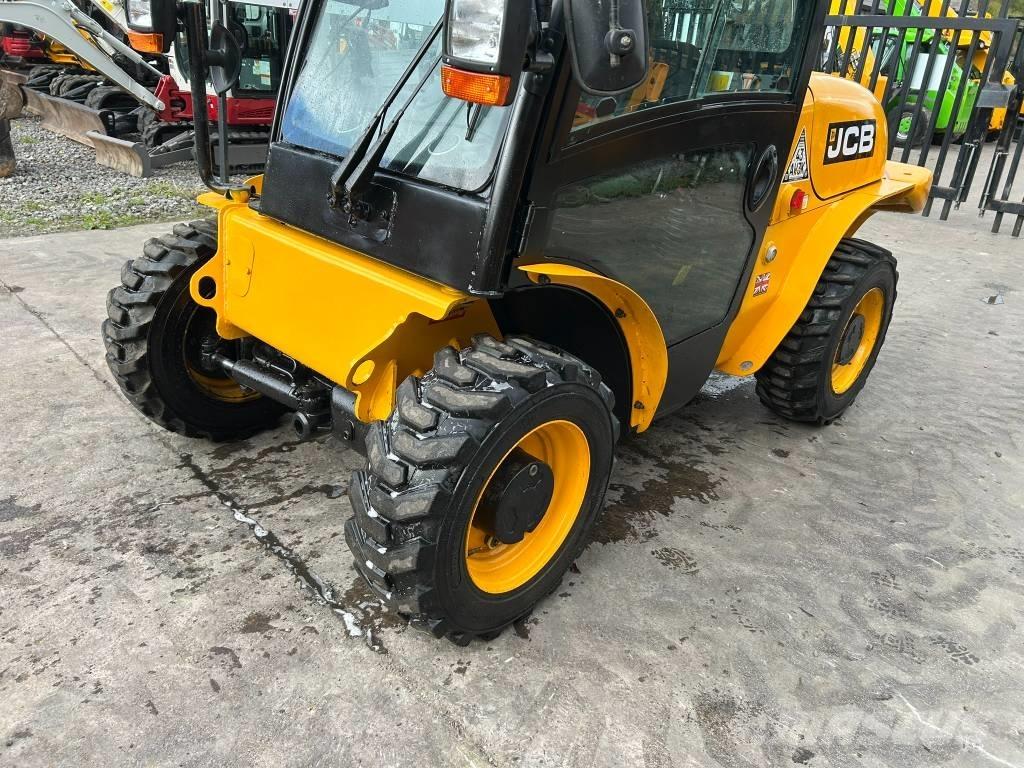 JCB 520-40 텔러 핸들러