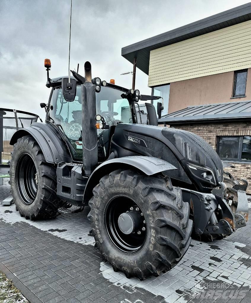 Valtra T 254 트랙터