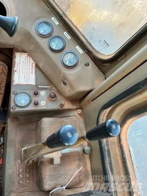 CAT 966D  휠로우더