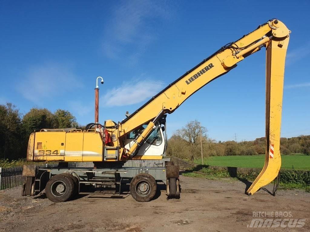Liebherr A 934 C 폐기물/산업 처리기