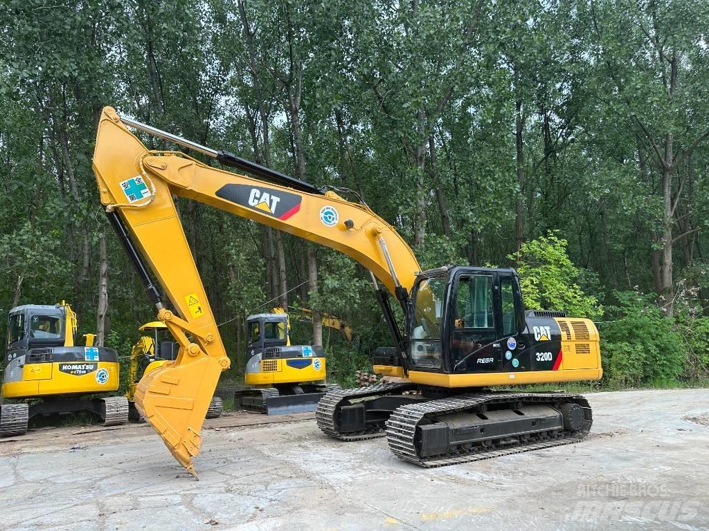 CAT 320D 대형 굴삭기 29톤 이상