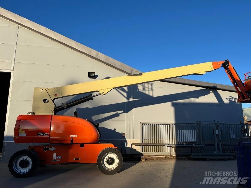 JLG 860 SJ 견인식 전동이동 리프트