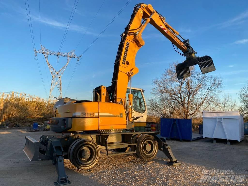 Liebherr A 316 폐기물/산업 처리기
