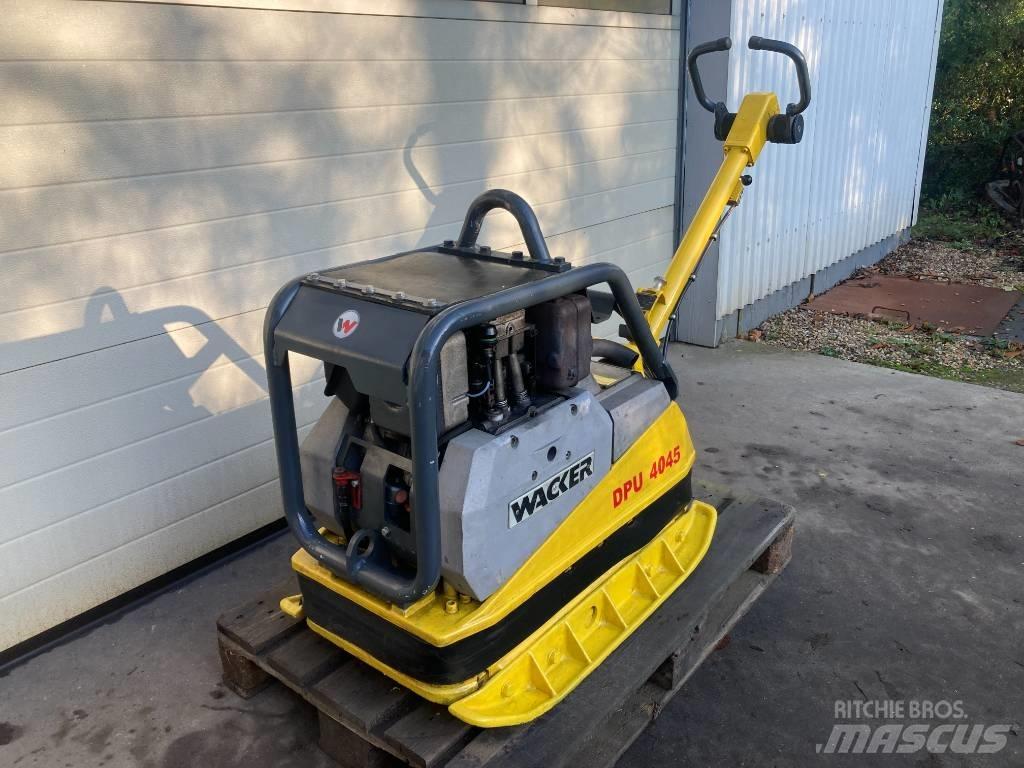 Wacker DPU4045 진동롤러