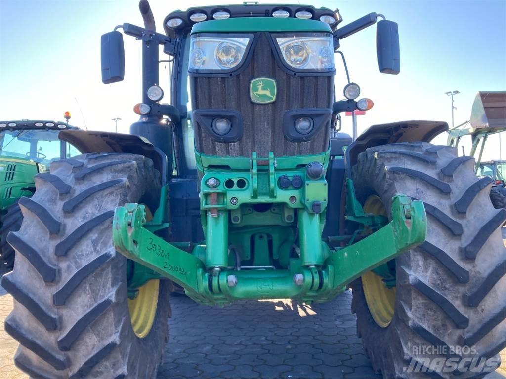 John Deere 6155 R 트랙터