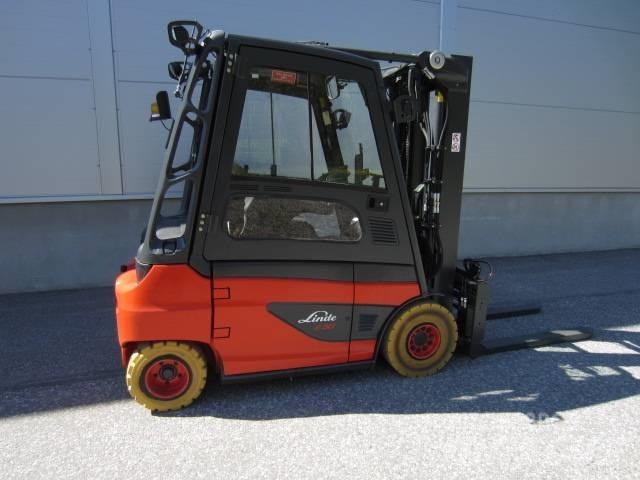 Linde E 30 전동 지게차
