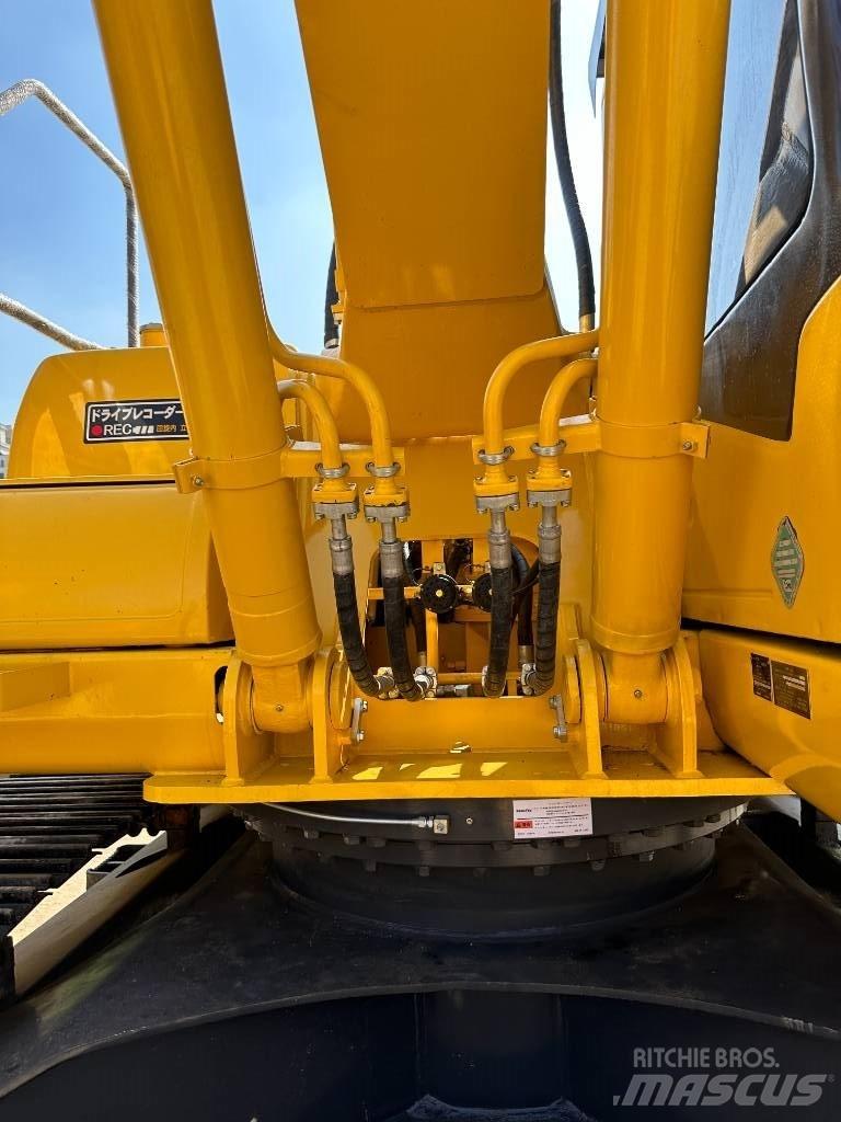 Komatsu PC 220-7 대형 굴삭기 29톤 이상