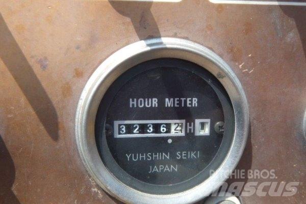 Sumitomo HA31C 아스팔트 포장장비