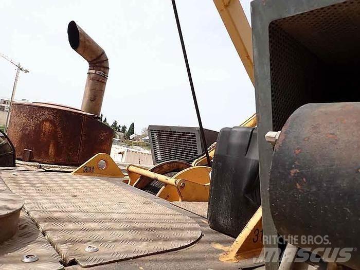Liebherr HS855HD 기타 승강장비
