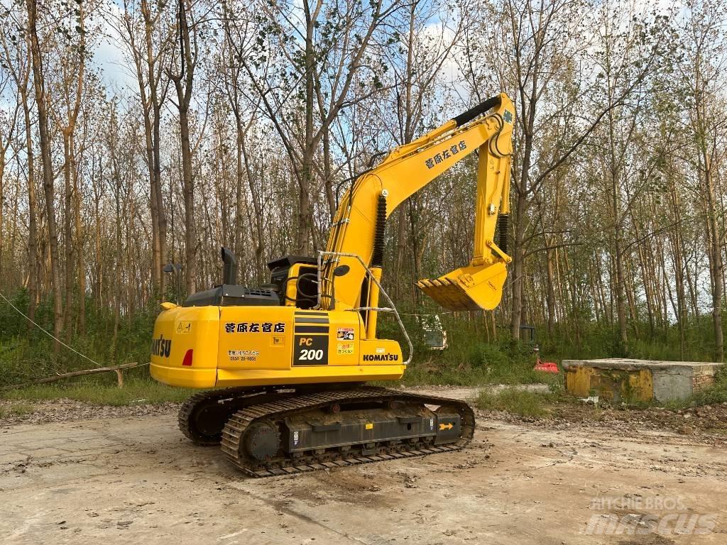 Komatsu PC200-8 대형 굴삭기 29톤 이상