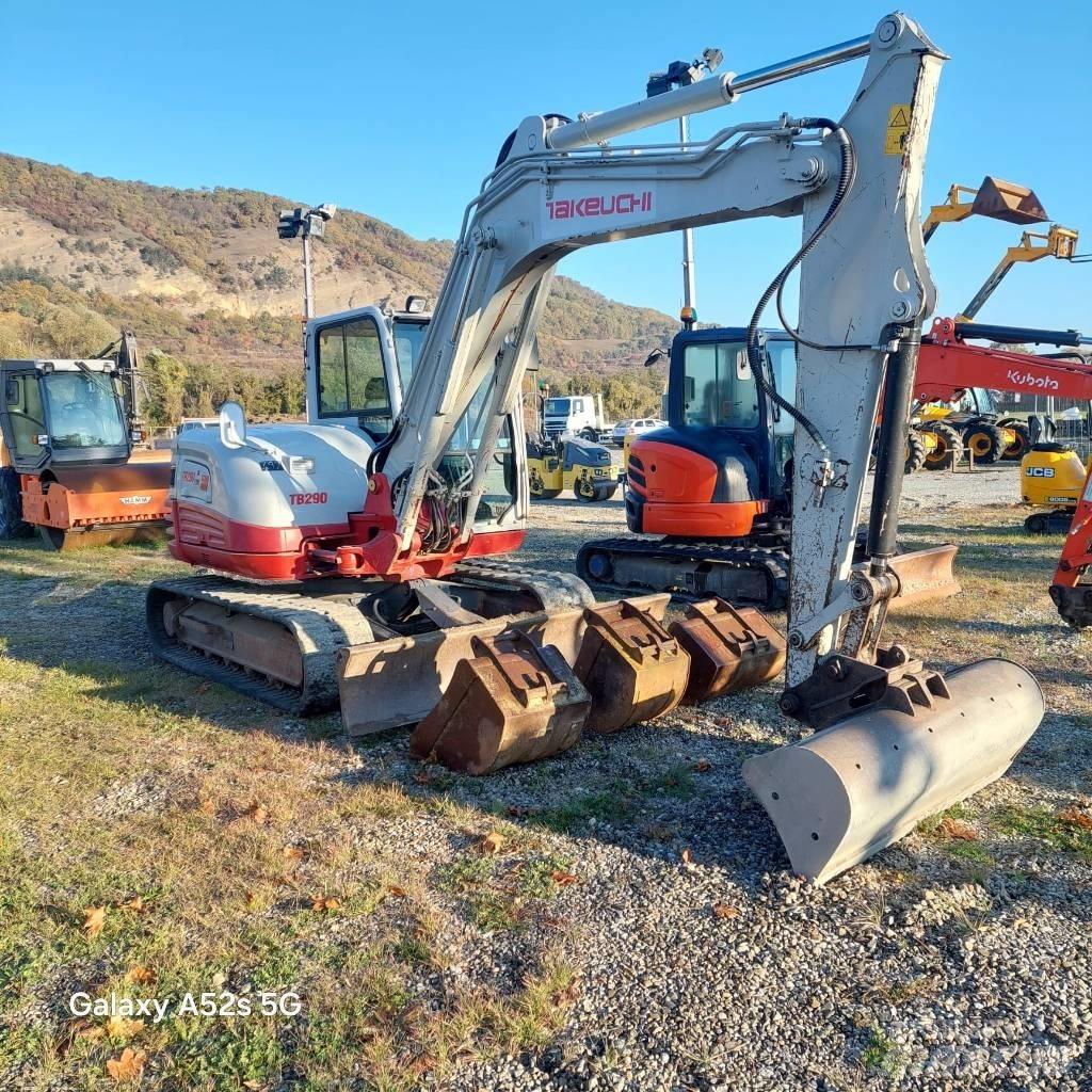 Takeuchi TB 290 중형굴삭기 7톤-28톤