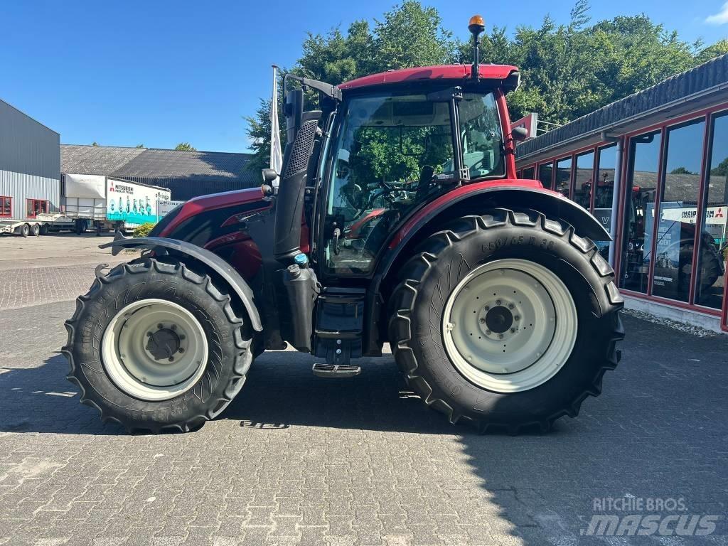 Valtra N 154 A 트랙터