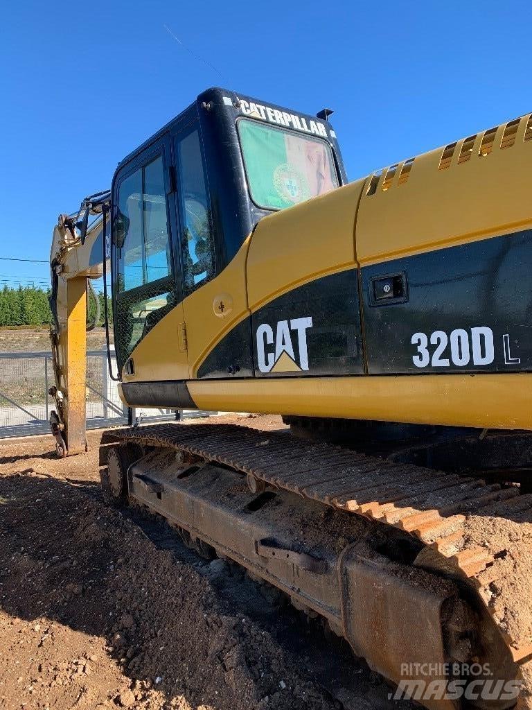 CAT 320 D L 대형 굴삭기 29톤 이상