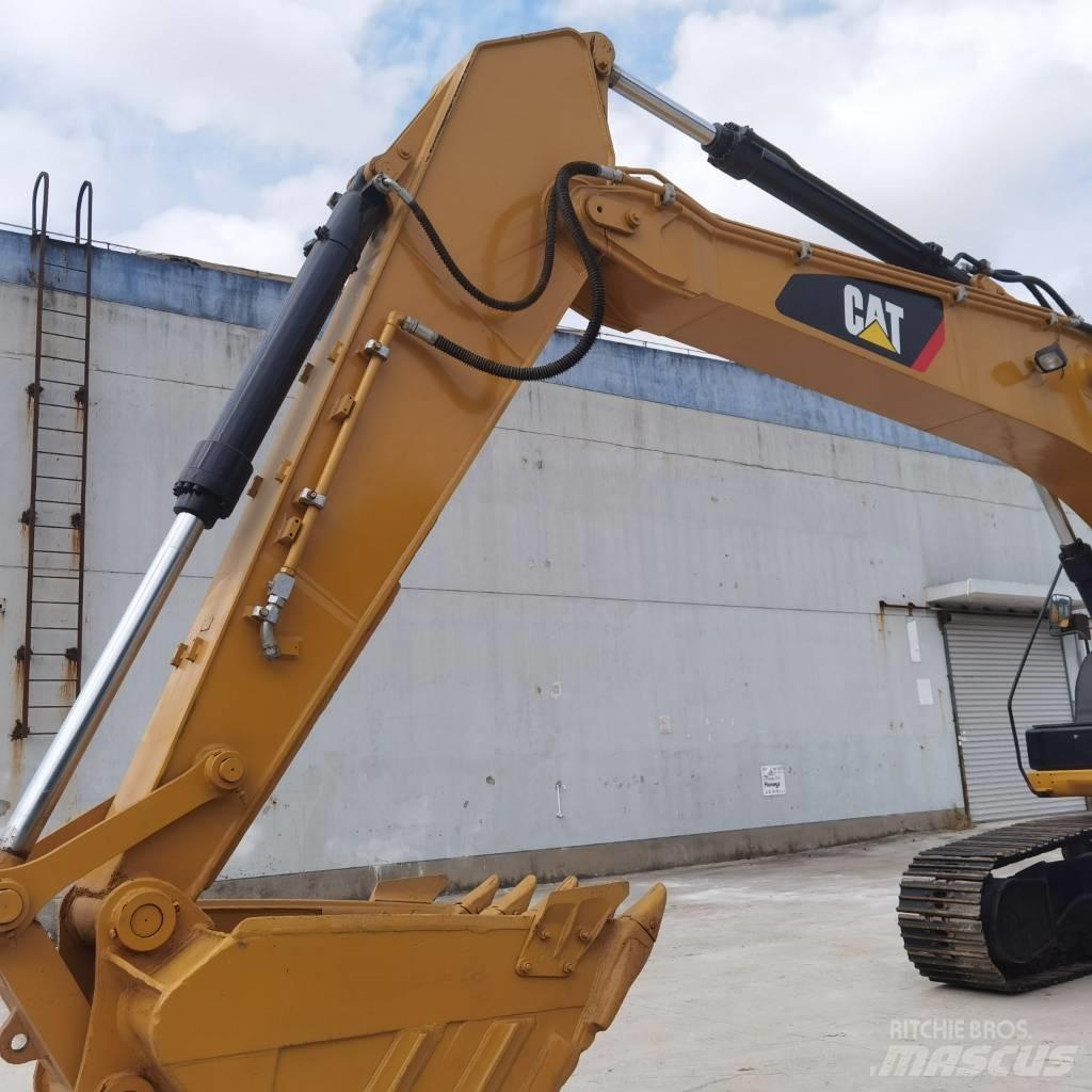 CAT 325D 대형 굴삭기 29톤 이상