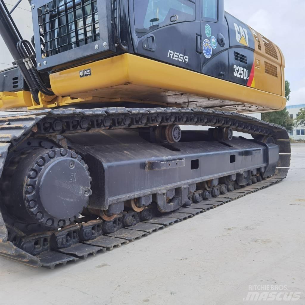 CAT 325D 대형 굴삭기 29톤 이상