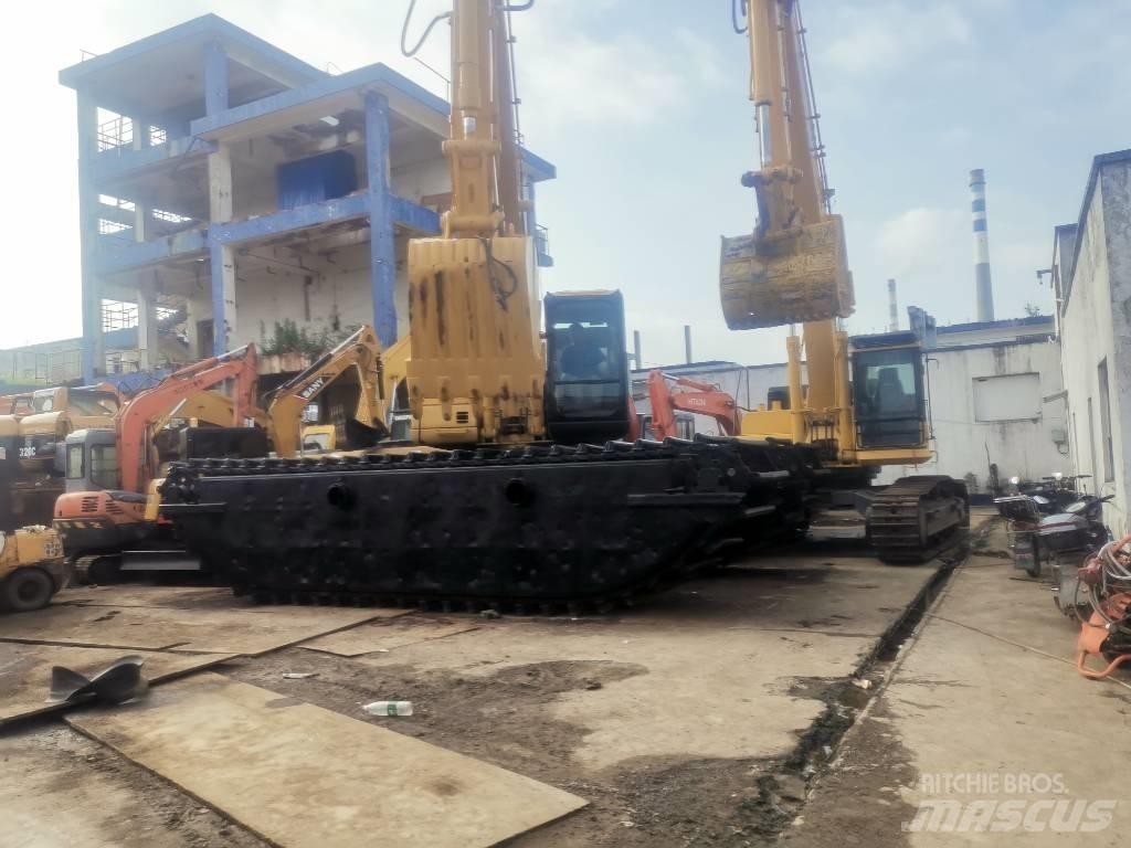 CAT 320 C 수륙양용 굴삭기