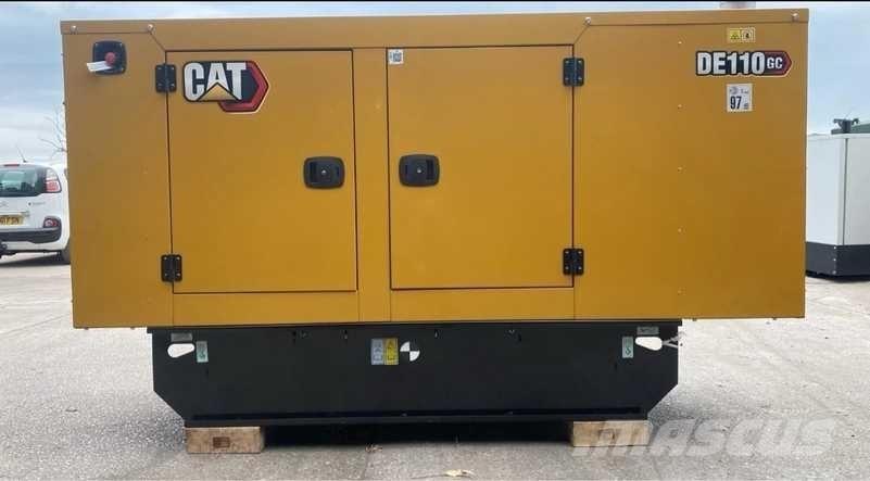 CAT DE110GC 디젤 발전기