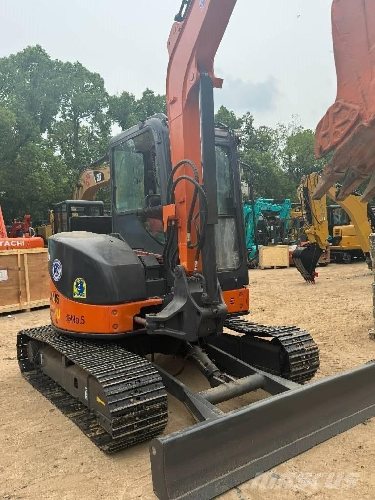 Hitachi ZX 50 U 대형 굴삭기 29톤 이상