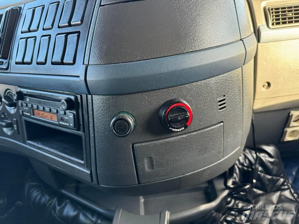 Volvo F 12 트랙터 유닛