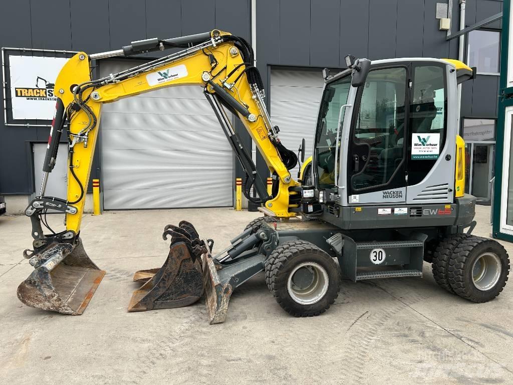 Wacker Neuson EW 65  휠 굴삭기