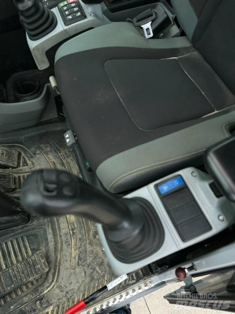 Wacker Neuson EW 65  휠 굴삭기