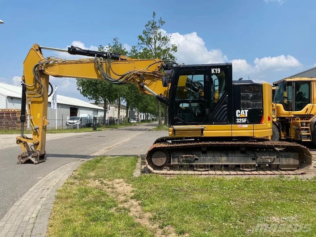 CAT 325F 대형 굴삭기 29톤 이상