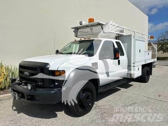 Ford F550 SD 건설 장비 - 기타