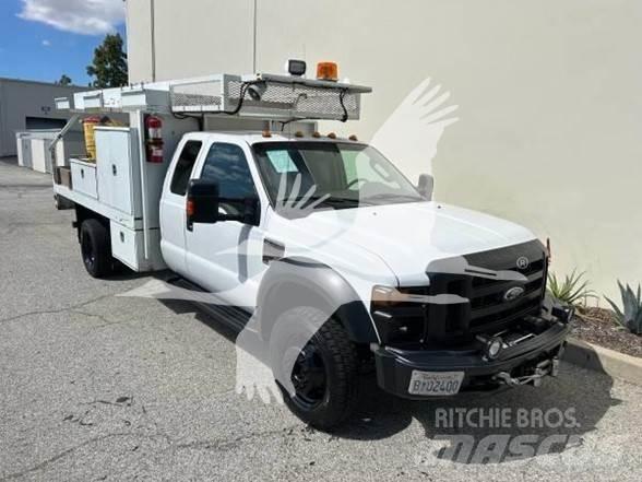 Ford F550 SD 건설 장비 - 기타