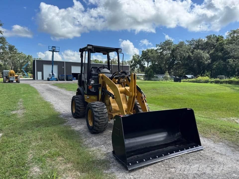 CAT 903 C2  휠로우더