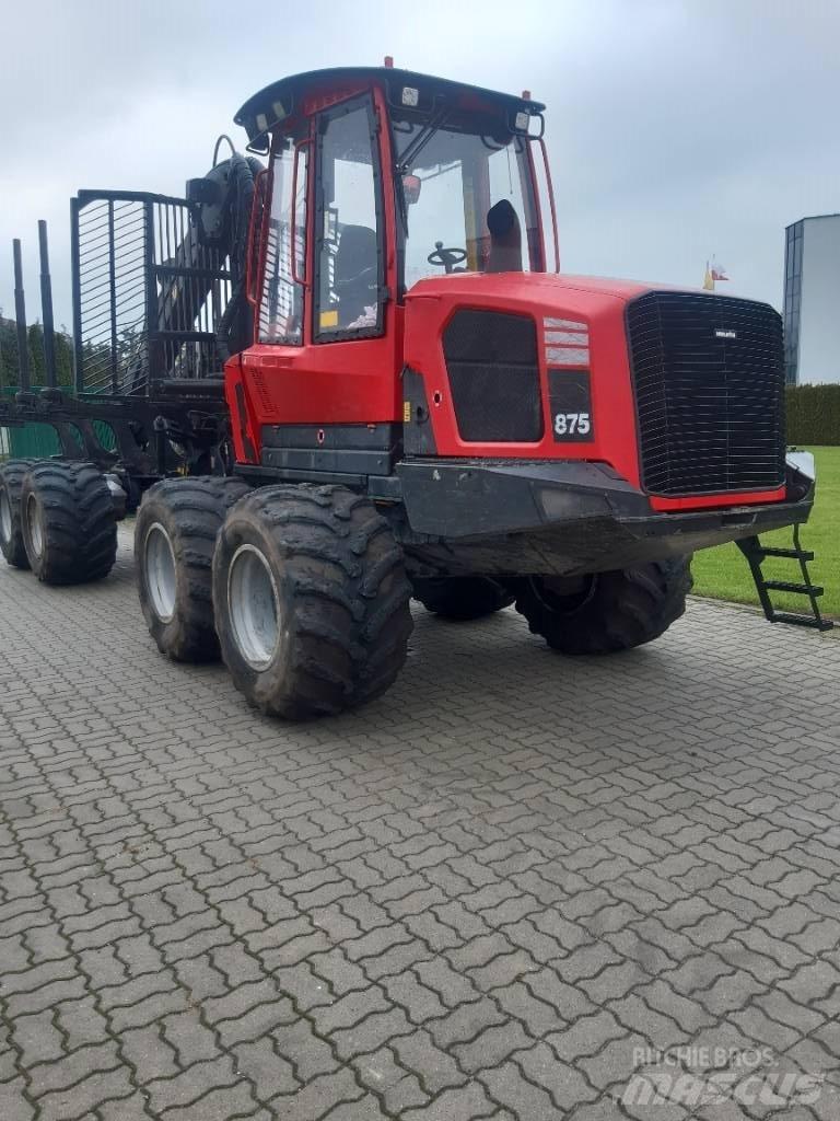 Komatsu 875 원목 포워더