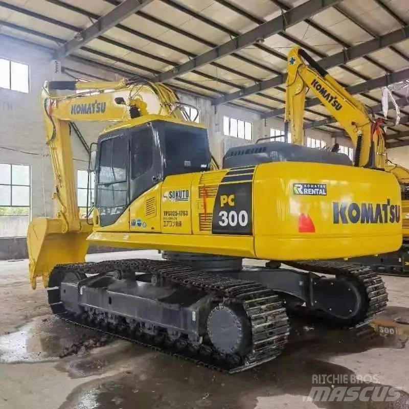 Komatsu PC300-7 대형 굴삭기 29톤 이상