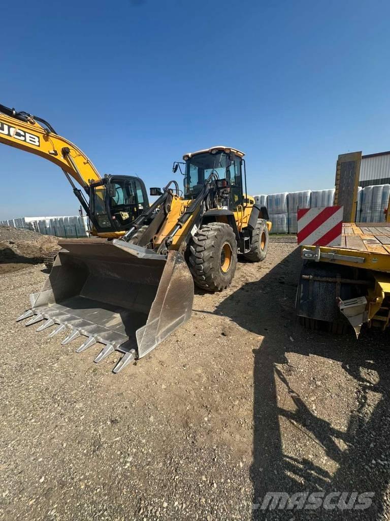 JCB 436 HT  휠로우더
