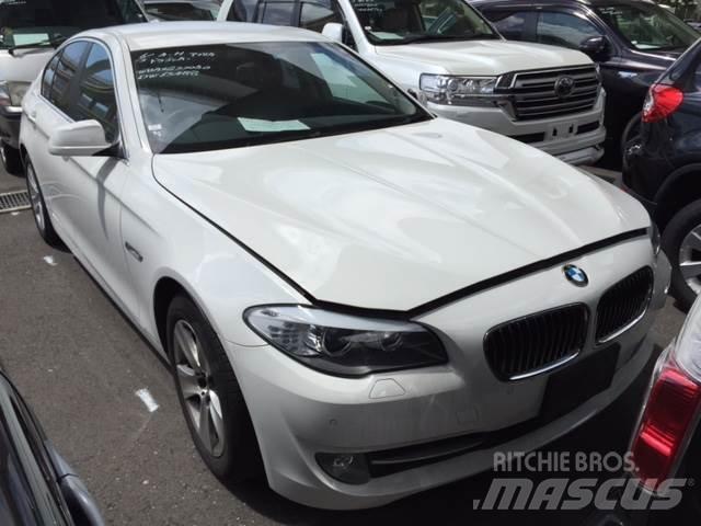 BMW 528i 자동차
