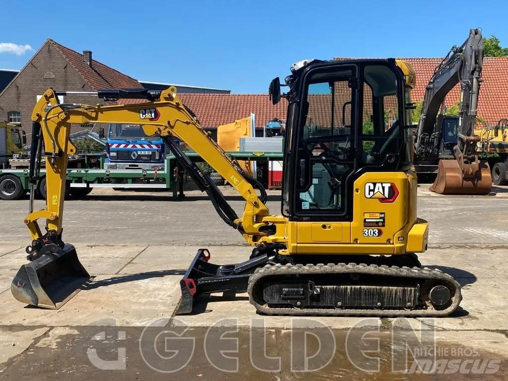 CAT 303 - 3 Buckets 소형 굴삭기 7톤 미만