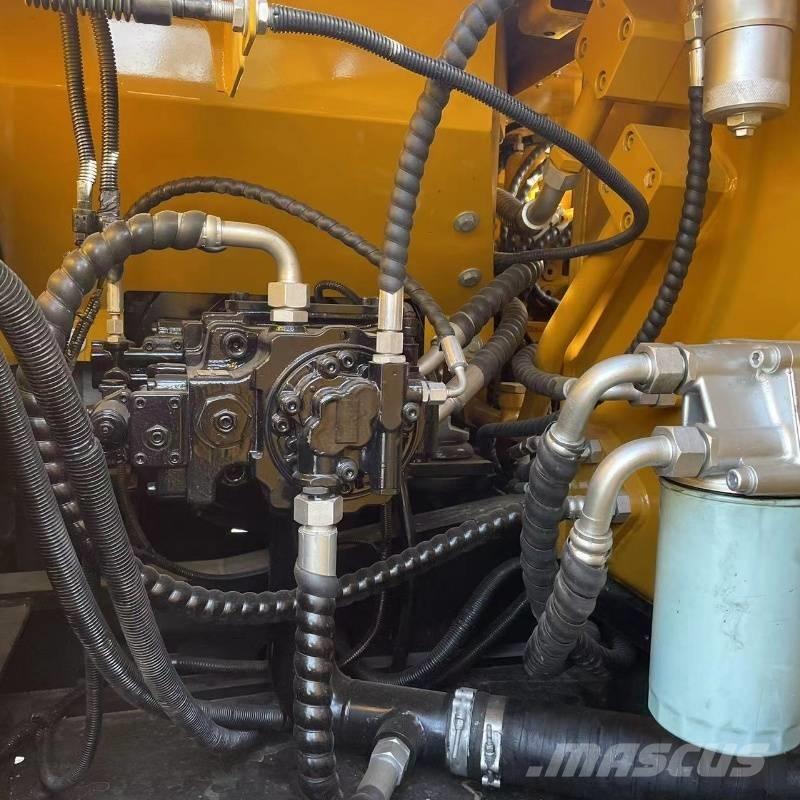 Sany SY 135 대형 굴삭기 29톤 이상