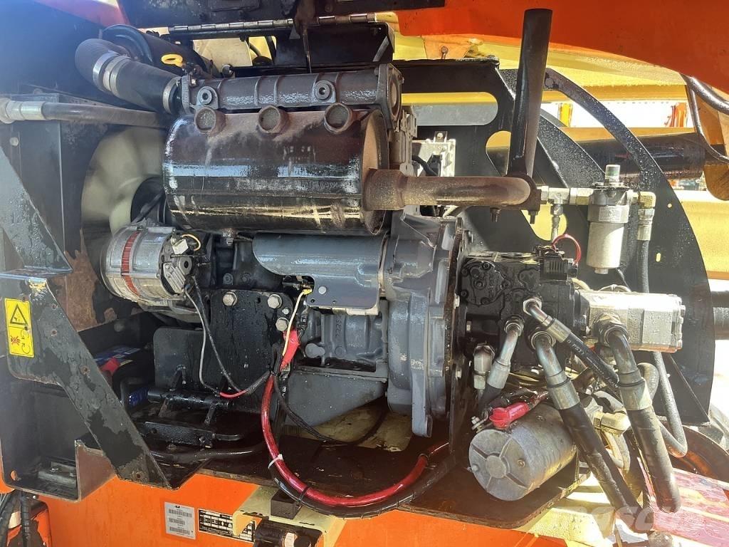 JLG 450 AJ II 관절형 전동이동 리프트