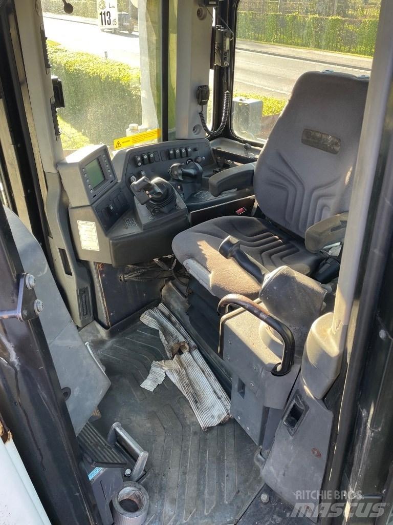 CAT D8T LGP 크롤러 도저