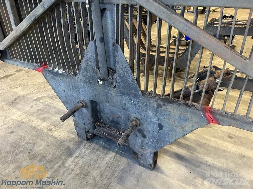 Valmet 890.1 기타 구성품