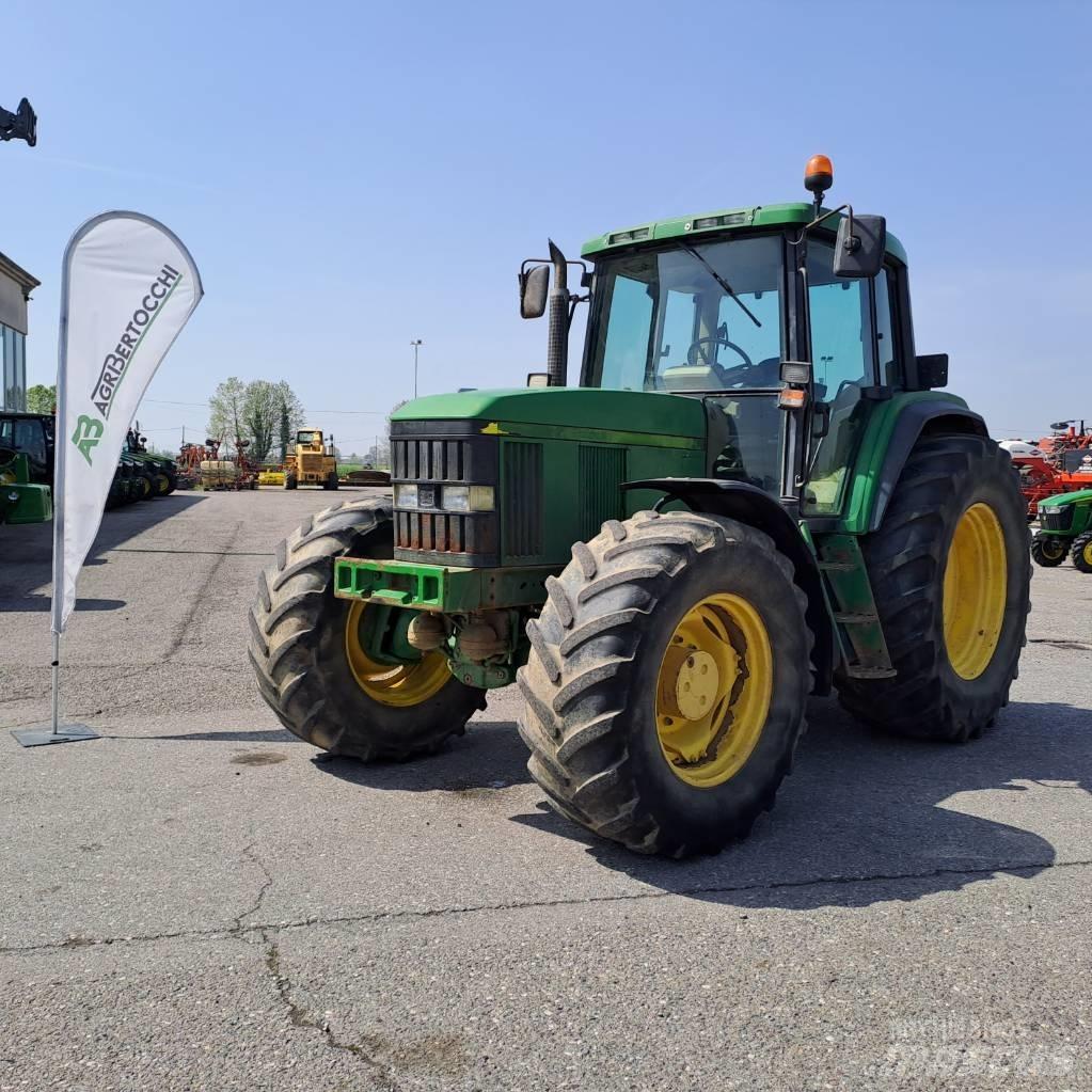 John Deere 6910 트랙터