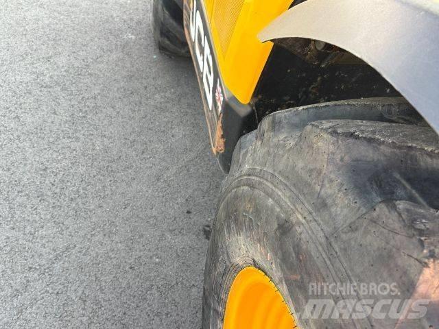 JCB 535-95 텔러 핸들러