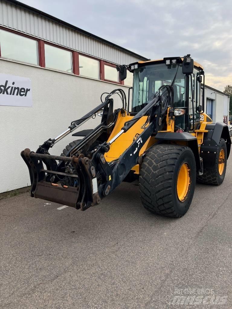 JCB 413S  휠로우더