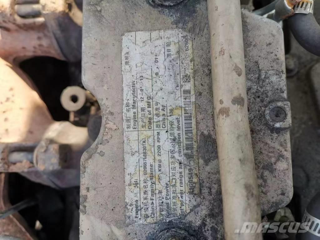 Hyundai 305-9 대형 굴삭기 29톤 이상
