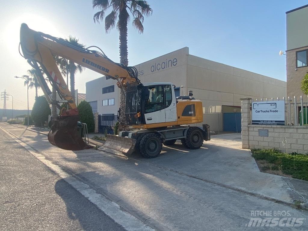 Liebherr A918  휠 굴삭기
