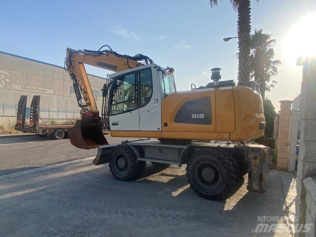 Liebherr A918  휠 굴삭기
