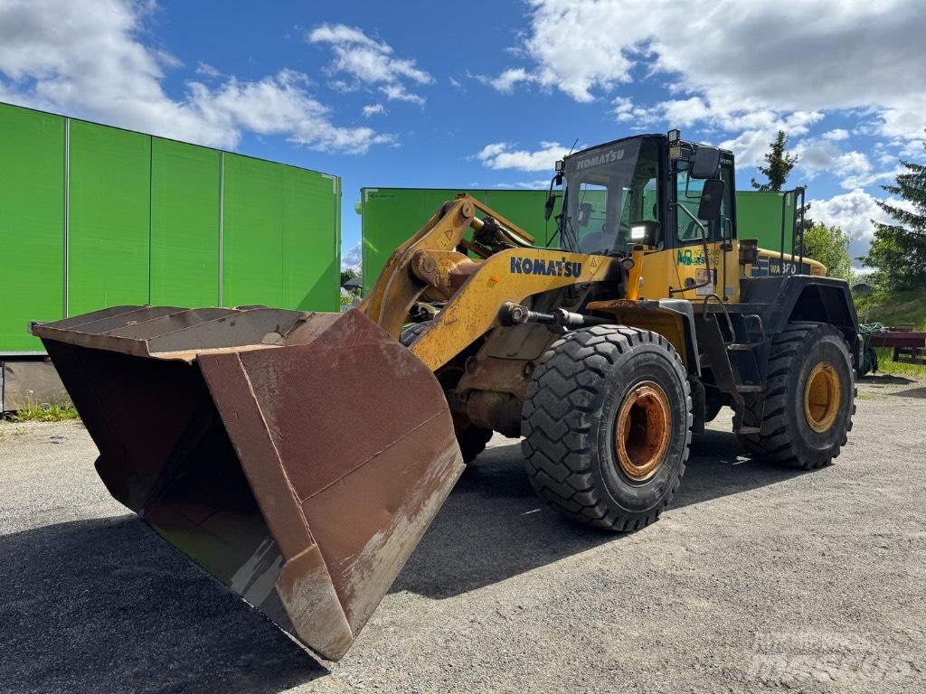 Komatsu WA 380  휠로우더