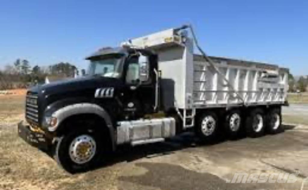 Mack GU 713 덤프 트럭