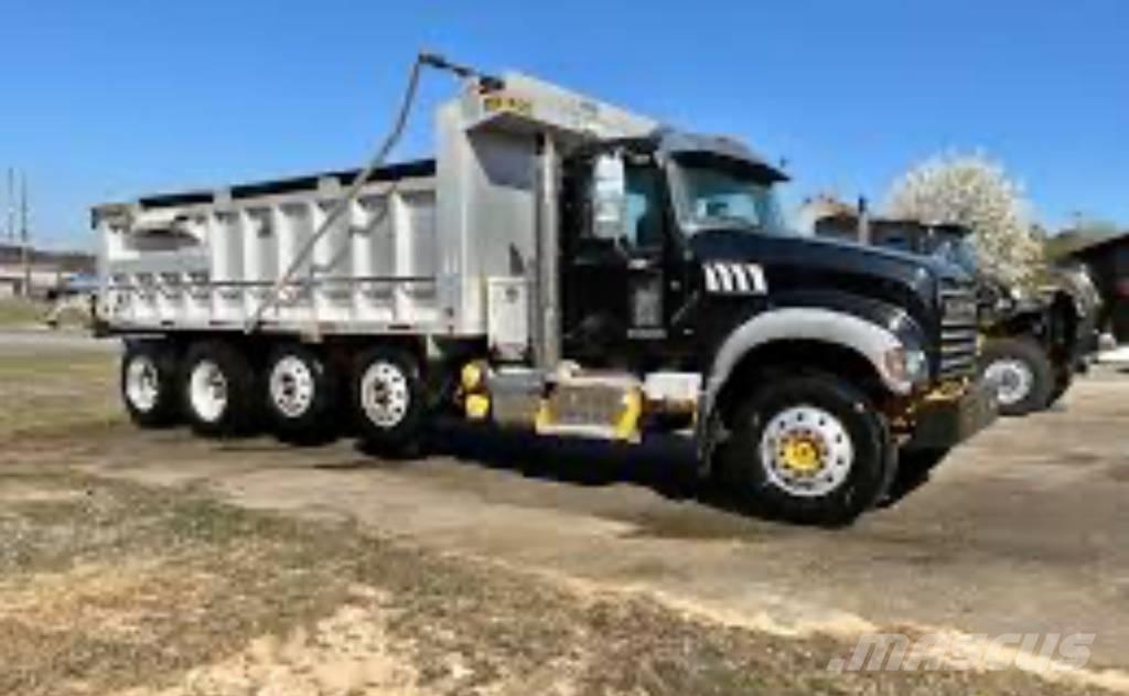 Mack GU 713 덤프 트럭